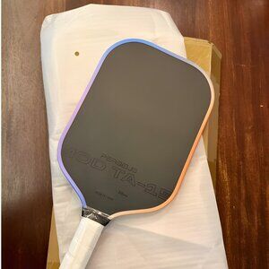 Perseus Pickleball Paddle Carbon Fiber - Honeycomb Core, 16MM